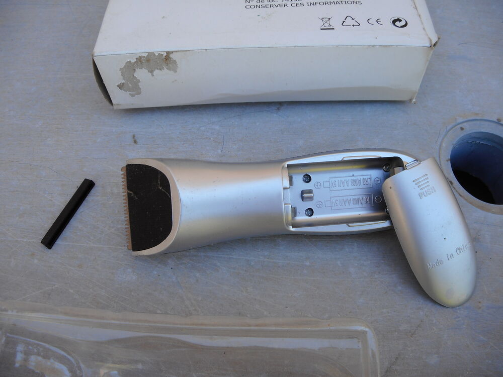 TONDEUSE CHEVEUX AVEC ACCESSOIRES	 Electroménager