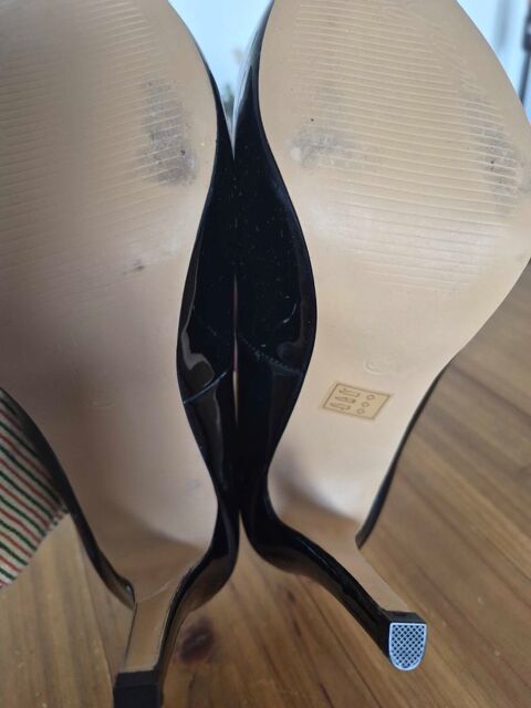 escarpins guess taille 37 30 Saint-Maur-des-Foss�s (94)