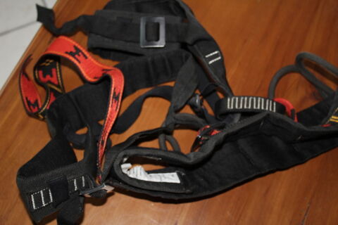 Mat�riaux d'Escalade. 30 Crolles (38)