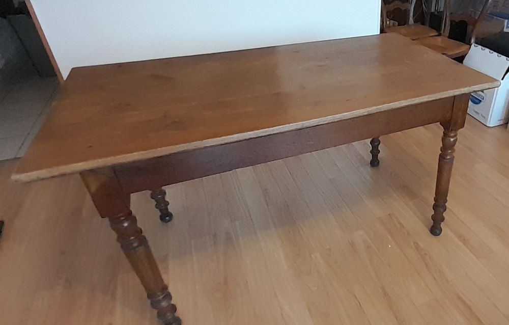 Table en bois Meubles
