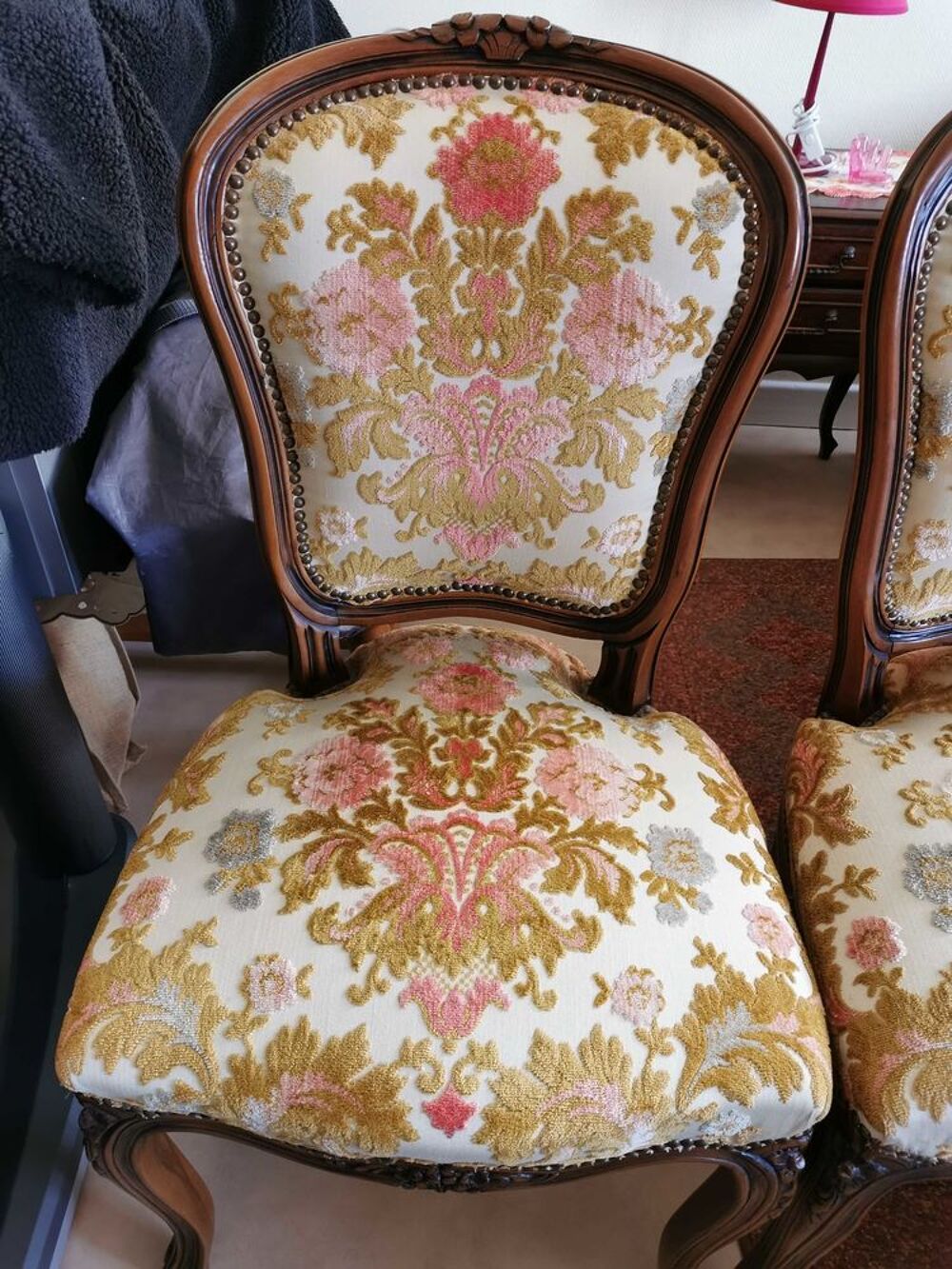 Chaises bois capitonn&eacute;es Meubles