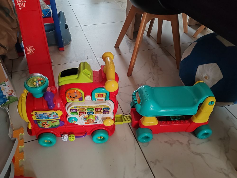 Petit train Jeux / jouets