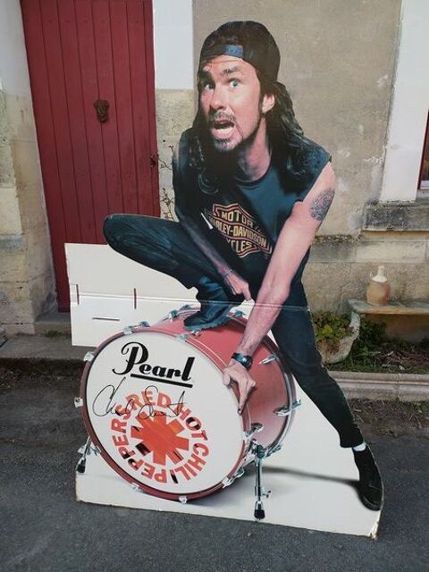 
PLV Red Hot Chili Peppers Batteur Chad Smith 1 Loches (37)