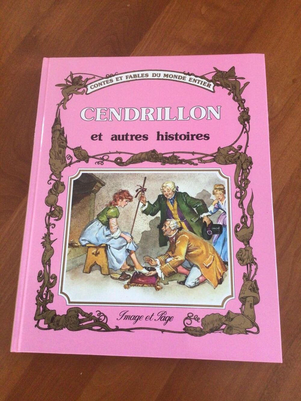  coffret de 4 volumes : "Mes plus beaux contes&nbsp;" i
Jeux / jouets