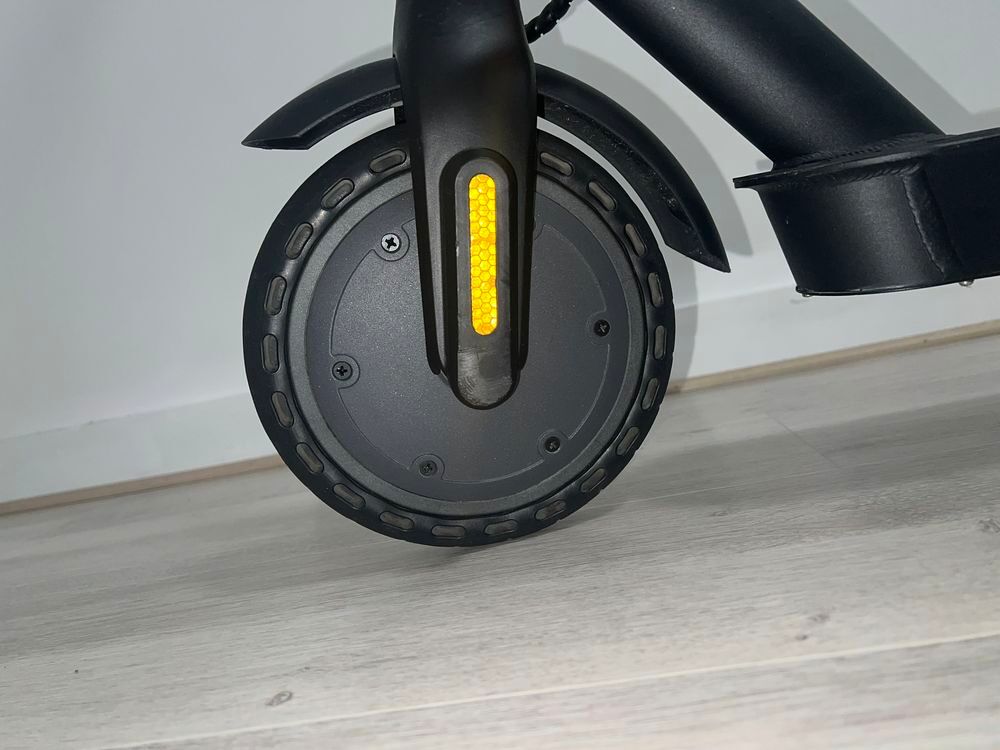 Trottinette &eacute;lectrique Leawin e5pro Vélos