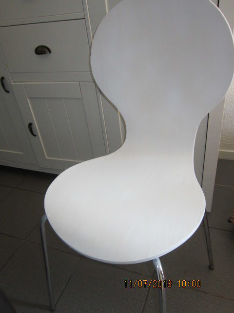 1 chaise bois peinte en blanc 12 Floirac (33)
