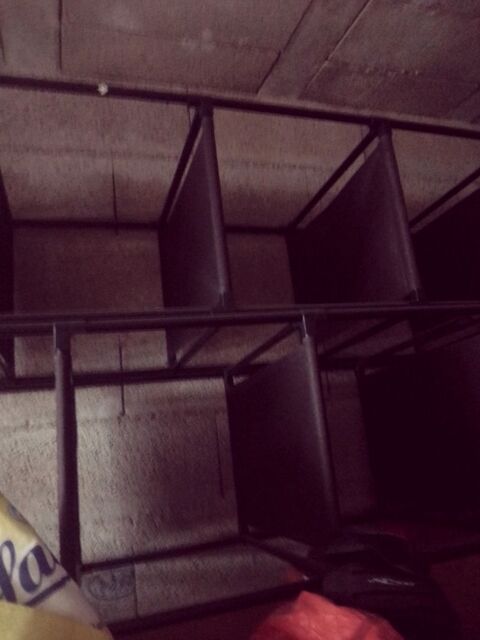 2 rangements de linges ou chaussures+ dehanbulateur +chais
80 Montpellier (34)