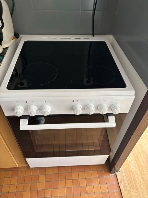 cuisinière en vitrocéramique 200 Dax (40)