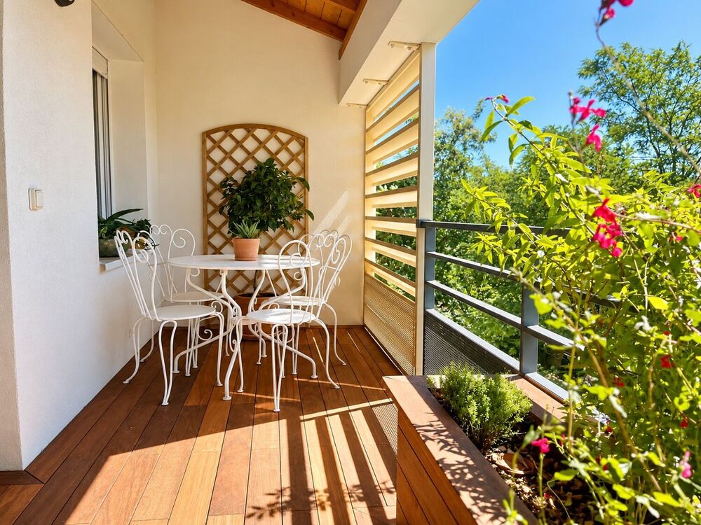 Vente Appartement Très bel appartement T3 de 67 m2 + terrasse de 10m2 Bourg-en-bresse