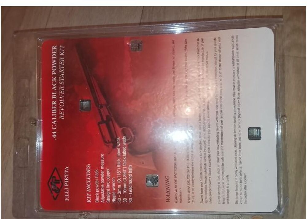 KIT RECHARGEMENT REVOLVER POUDRE NOIRE CALIBRE 44 PIETTA 