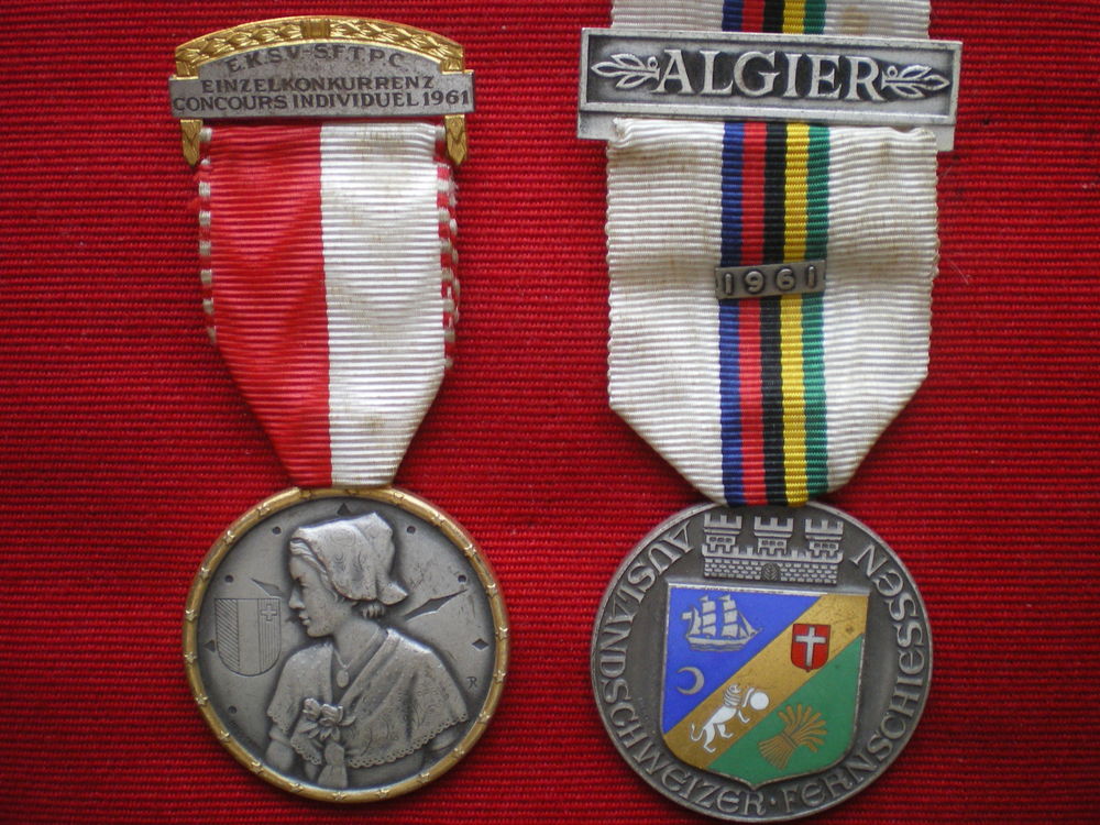 M&eacute;daille de Folklore et de Tir Suisse. 