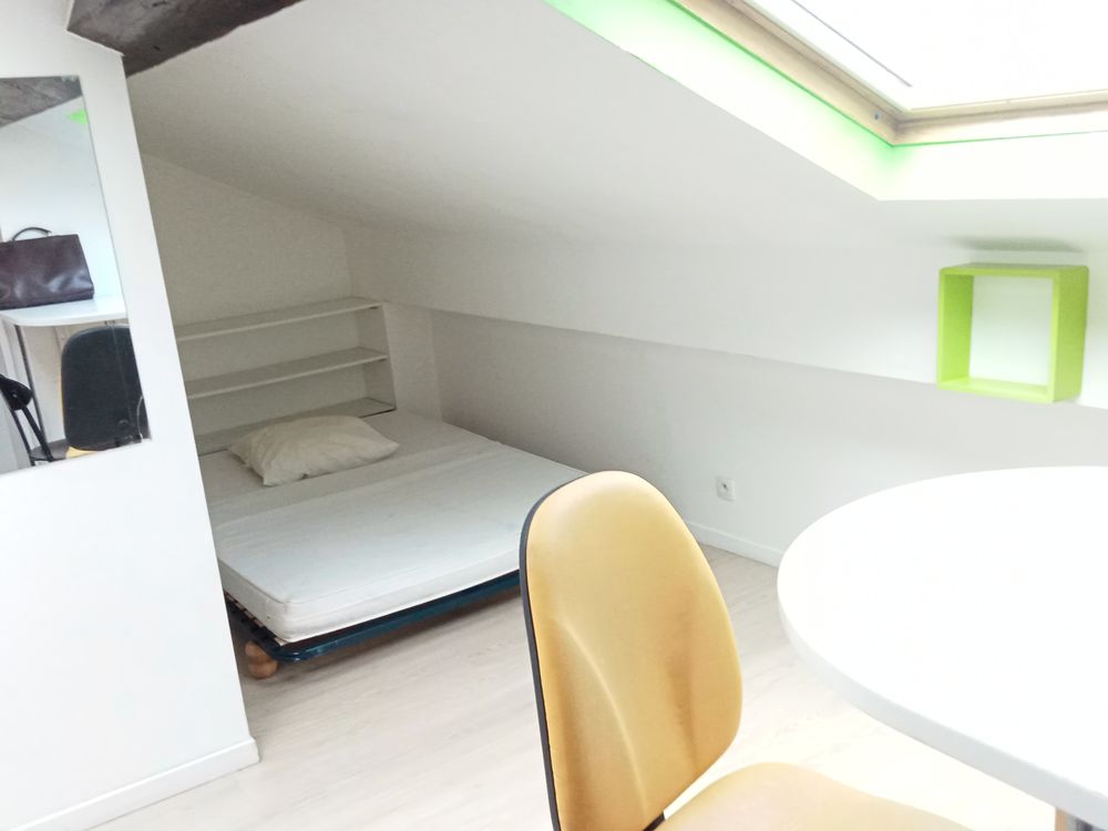Location Appartement studio meublé métro Guillotière Lyon 3