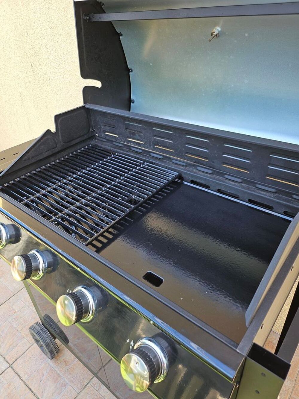 BARBECUE / GAZ / PLANCHA Electroménager
