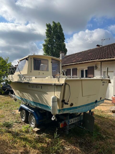 Bateaux à moteur Pêche-promenade 1989 occasion Saint-Lys 31470