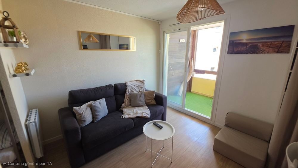 Vente Appartement LE CAP D'AGDE : Secteur du Môle / Flânerie: Appartement rénové ( à 200m de la plage) de type STUDIO-CABINE + Terrasse/Loggia ouverte d'angle.... Le cap d agde