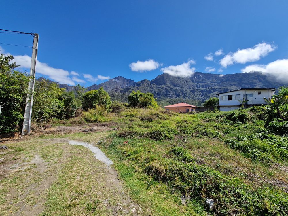 Vente Terrain ORPI  - CILAOS TERRAIN DE 827M² Cilaos