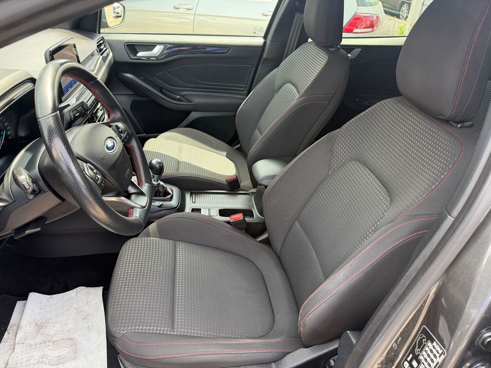 Focus Ford ST-Line 1.0 EcoBoost 125 CH MHEV 2021 occasion 69120 Vaulx-en-Velin
