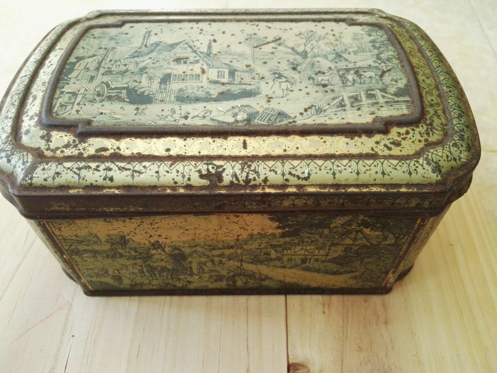 biscuit lithographie huntley et Palmers box bo&icirc;te vintage 