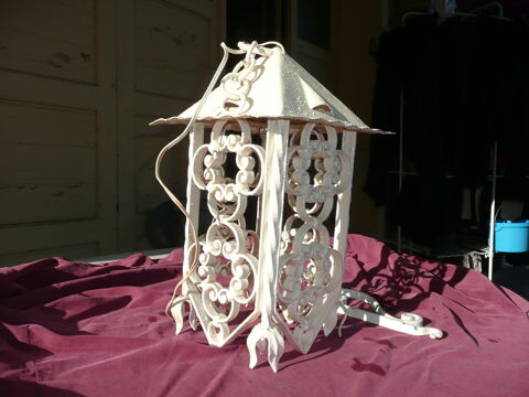 Lanterne Dcorative Blanche avec Motifs Dcoups 75 Juan Les Pins (06)