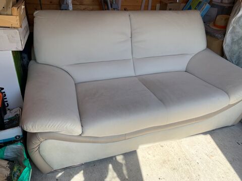 Canap� 2/3 places de haute qualit�  550 Saint-Paul-l�s-Dax (40)