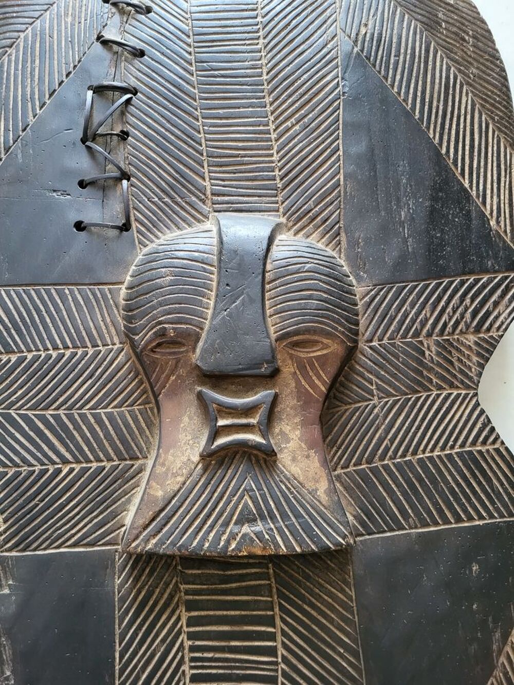 Bouclier tribal zaire 