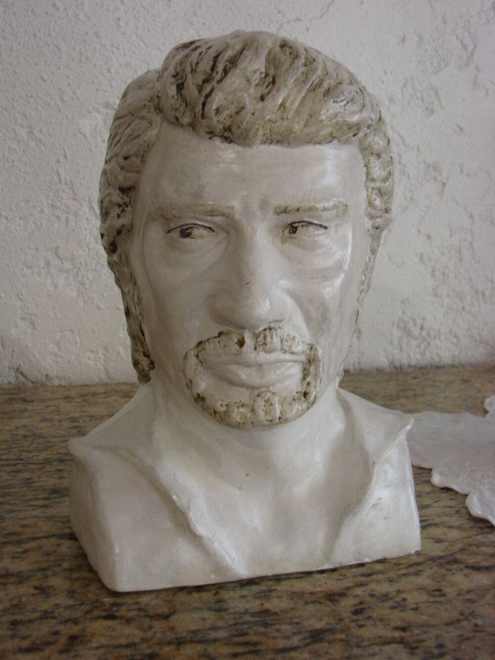 buste johny halliday 