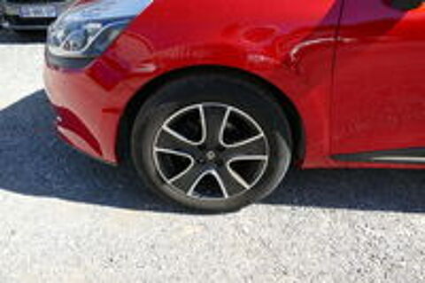 Clio IV Estate Clio Estate IV TCe 120 Intens EDC 2013 occasion 13600 La Ciotat