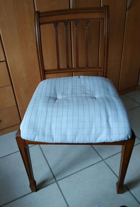 lot de 6 chaises merisier 0 Saint-Vincent-de-Reins (69)