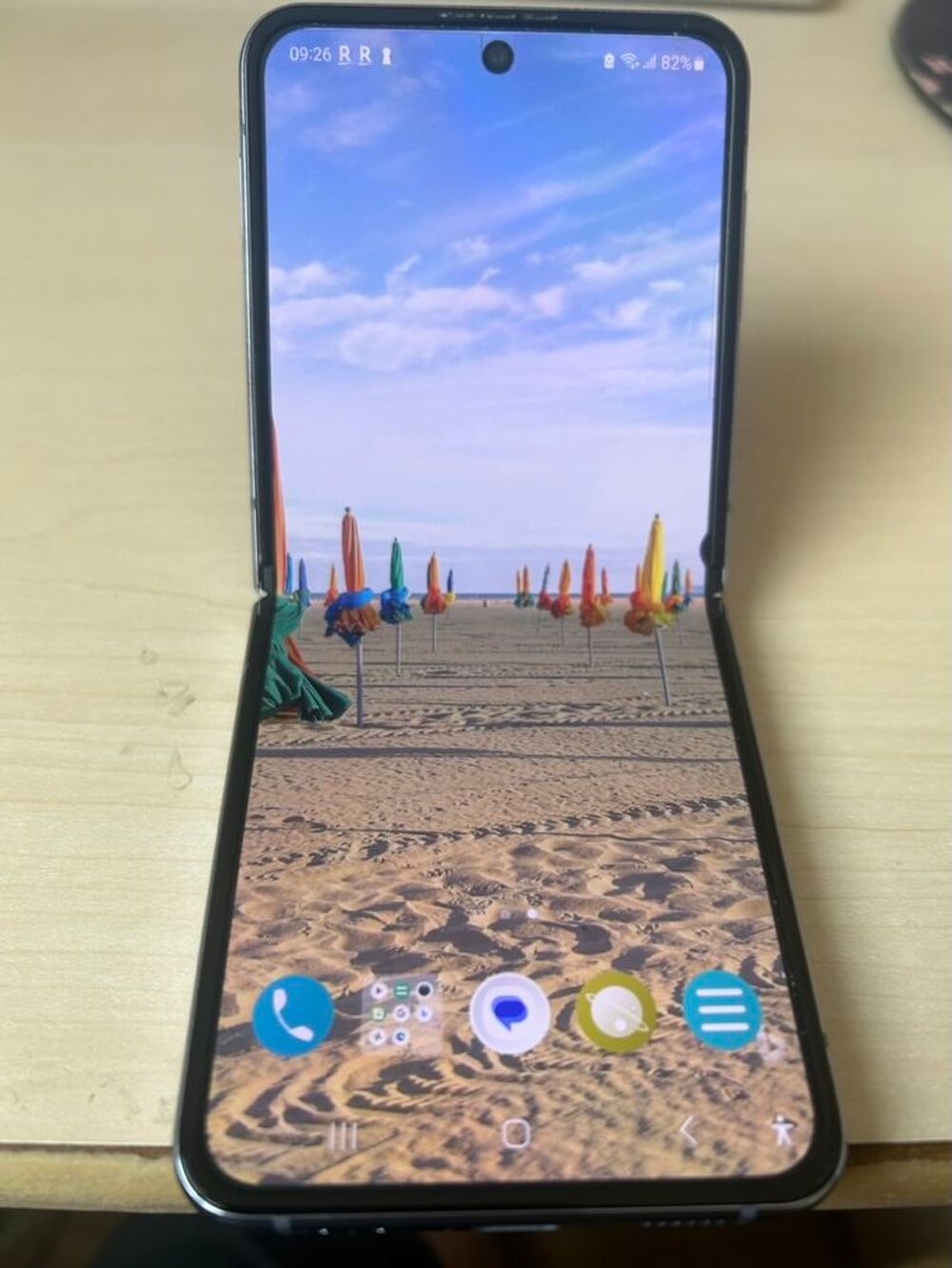 Samsung Galaxy ZFLIP4 512GO Téléphones et tablettes