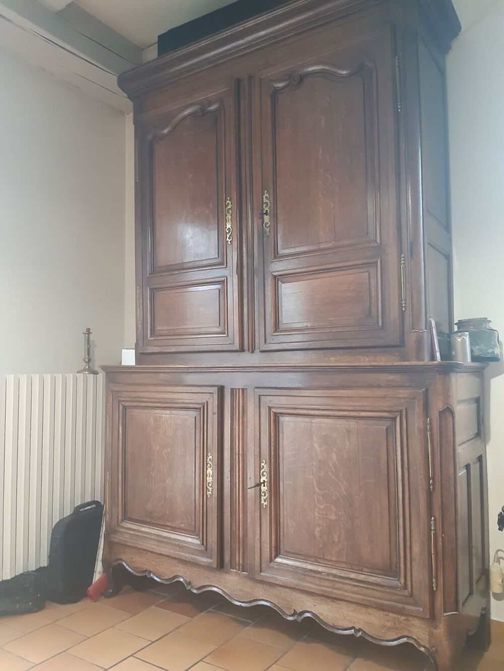 BEAU BUFFET D'EPOQUE Meubles