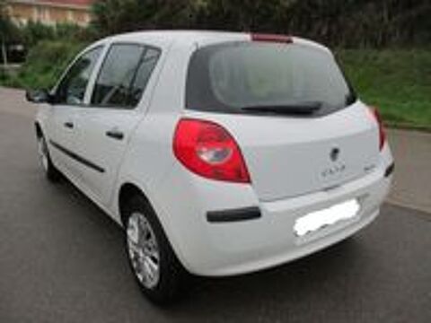Clio III 1.2 16V 75CV 2007 occasion 06600 Antibes