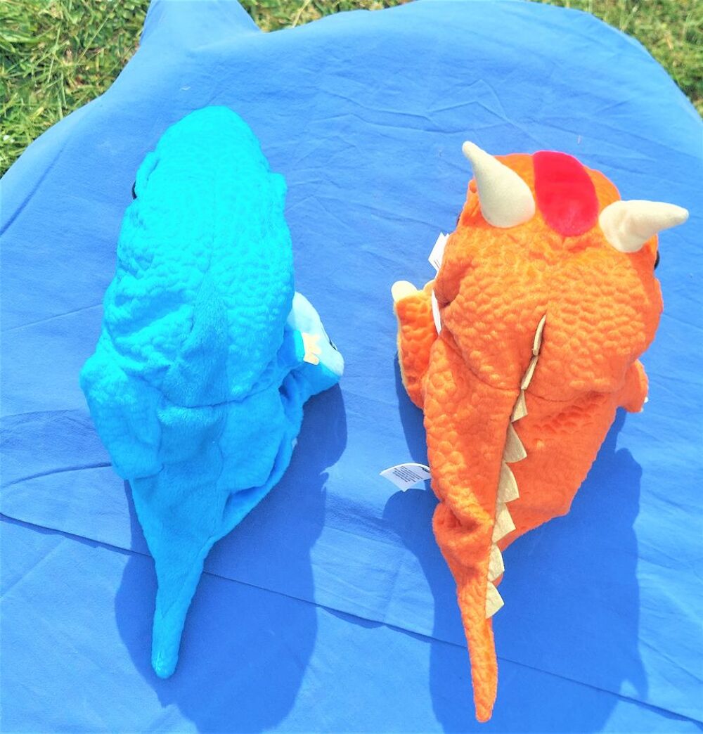 1ou 2 marionnettes " JURASSIC World > Voir Descriptif Jeux / jouets