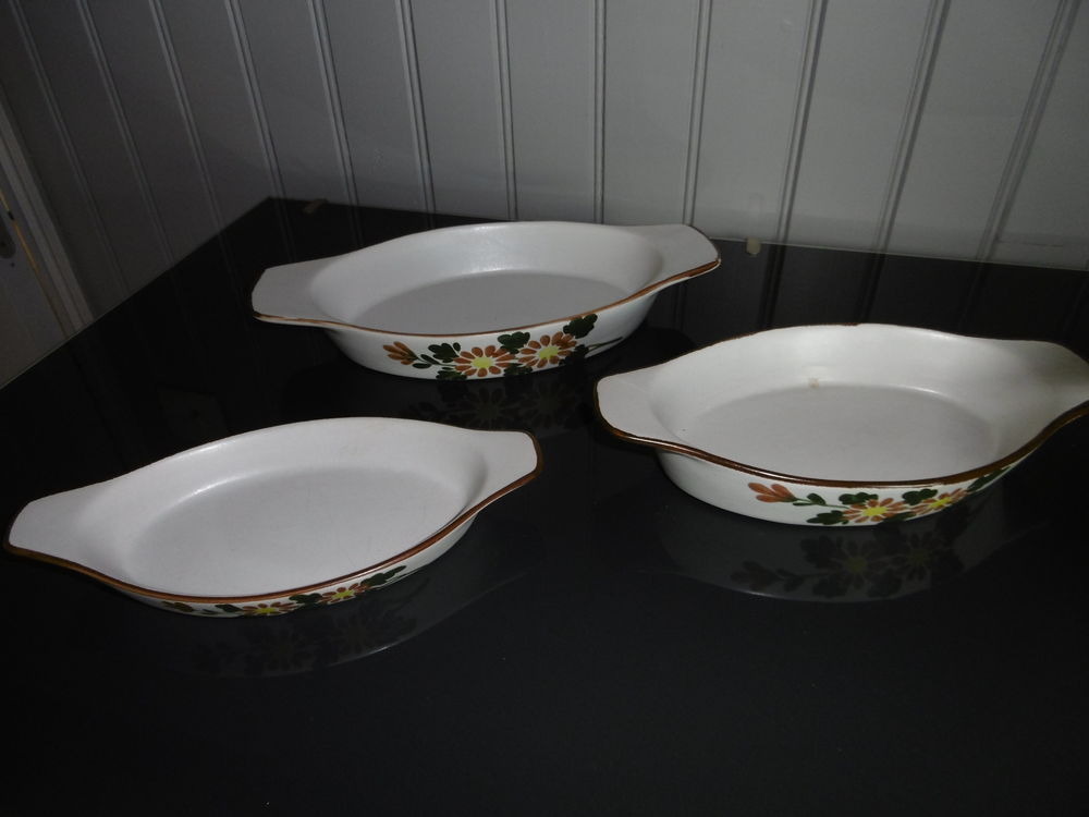 LOT DE 3 RAMEQUINS Cuisine