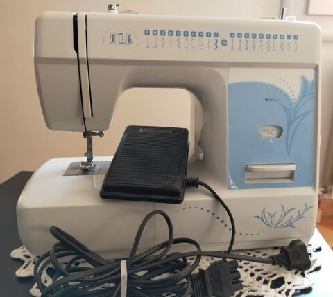 machine � coudre carrefour home pour pi�ces d�tach�es 20 Entraigues-sur-la-Sorgue (84)