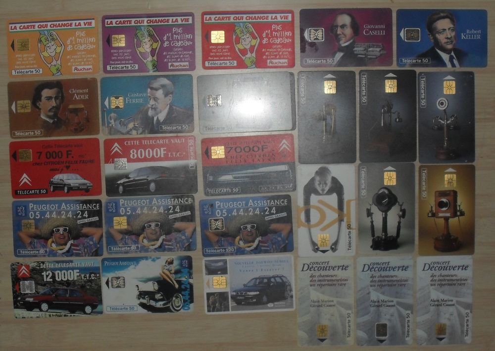 Lot de 53 Cartes T&eacute;l&eacute;phoniques 50 Unit&eacute;s. 