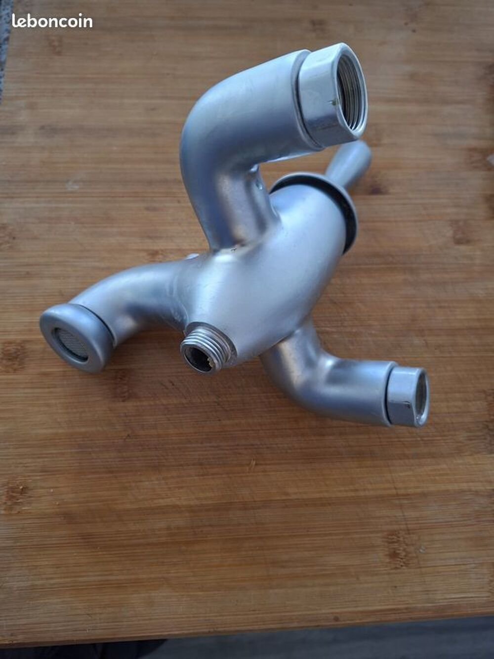 Ensemble Neuf : Mitigeur baignoire + 2 Robinets de lavabo av Bricolage