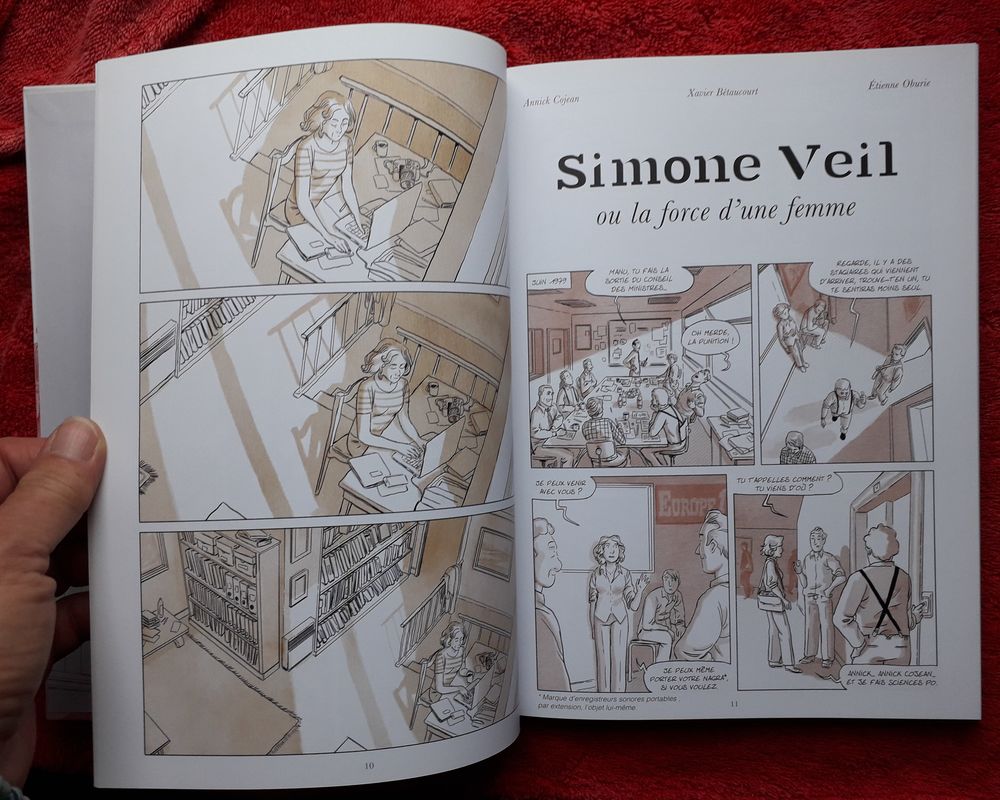 BD : Simone Veil ou la force d'une femme . Livres et BD