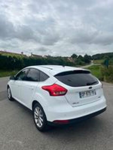Focus 1.0 EcoBoost 125 S&S Titanium 2015 occasion 78270 Bonni&egrave;res-sur-Seine