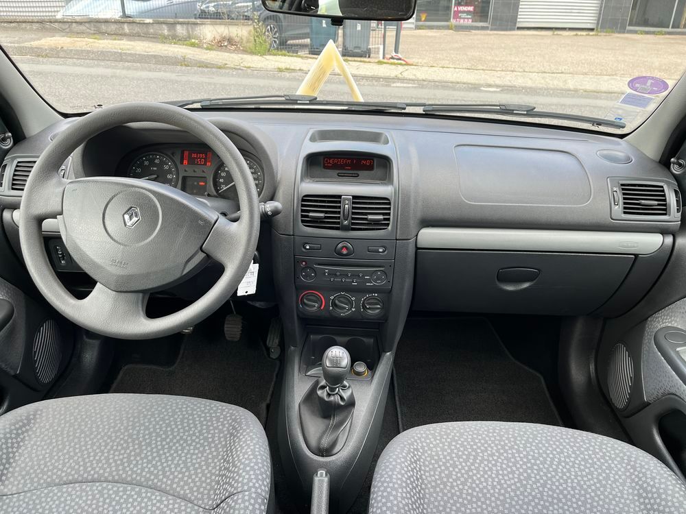 Clio II ESSENCE / GPL 2010 occasion 42700 Firminy