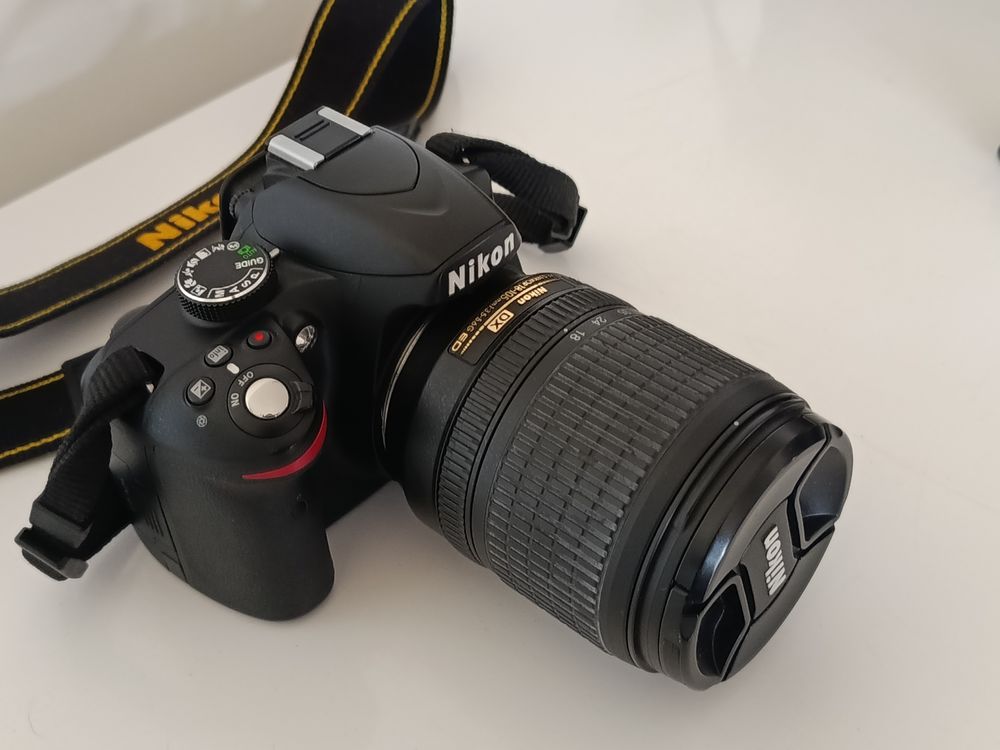 Nikon D3200 + 18-105mm, - de 11k d&eacute;clenchements
Kit complet Photos/Video/TV
