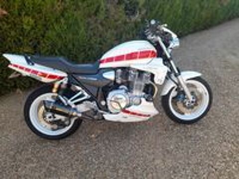 YAMAHA 2000 occasion 72560 Chang&eacute;