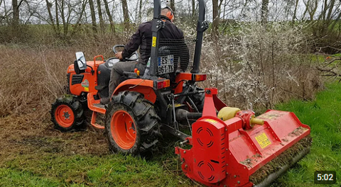 Recherche tracteur 0 44430 Le landreau