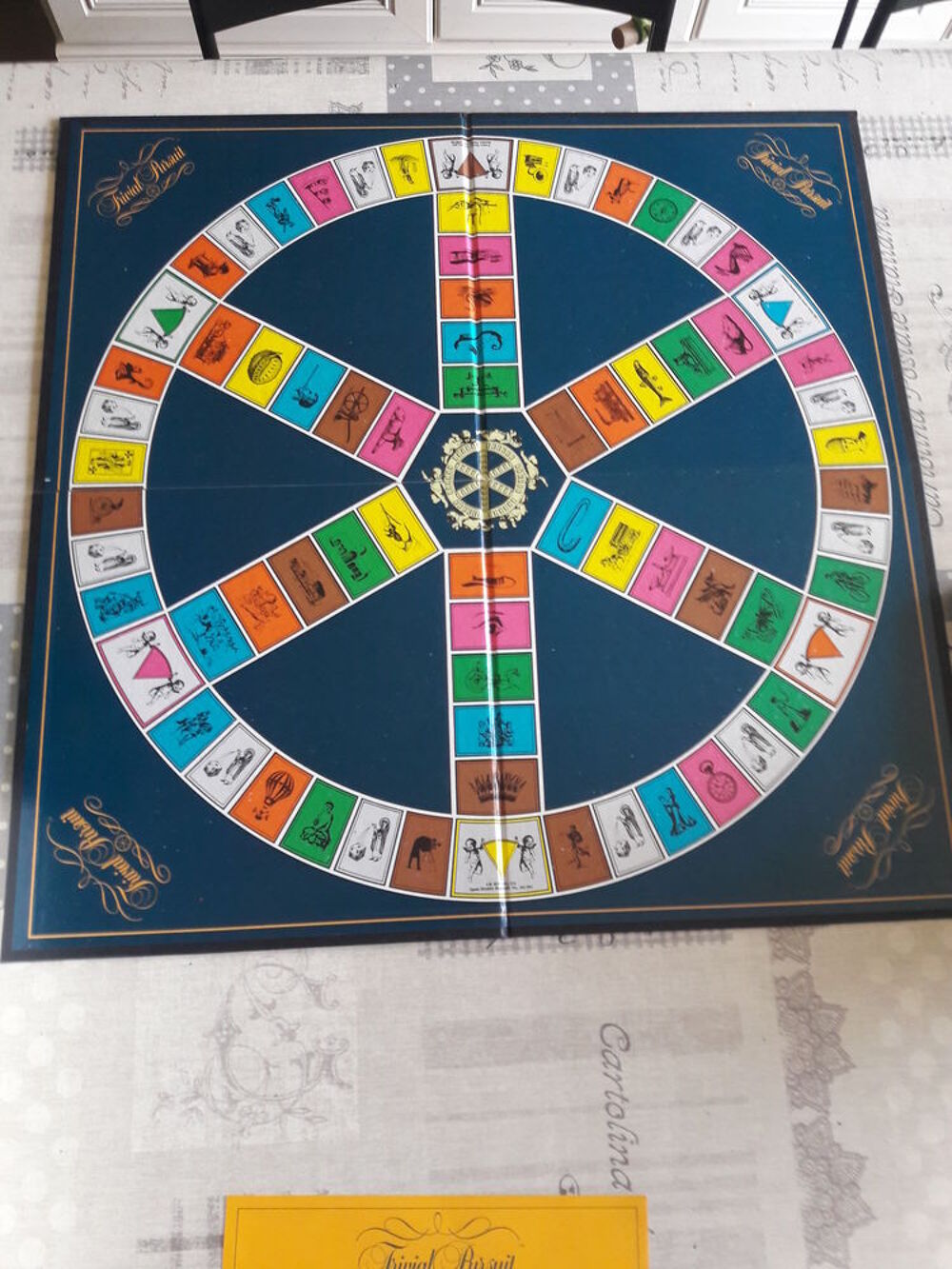 Trivial Poursuit complet Jeux / jouets