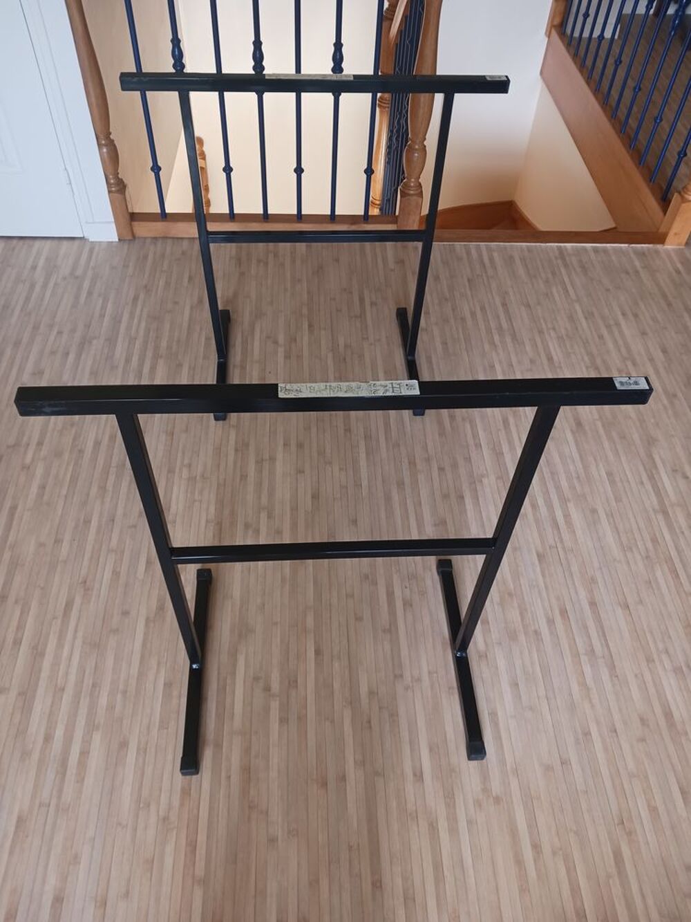 Table &agrave; tr&eacute;teaux pour &eacute;tudiant Meubles