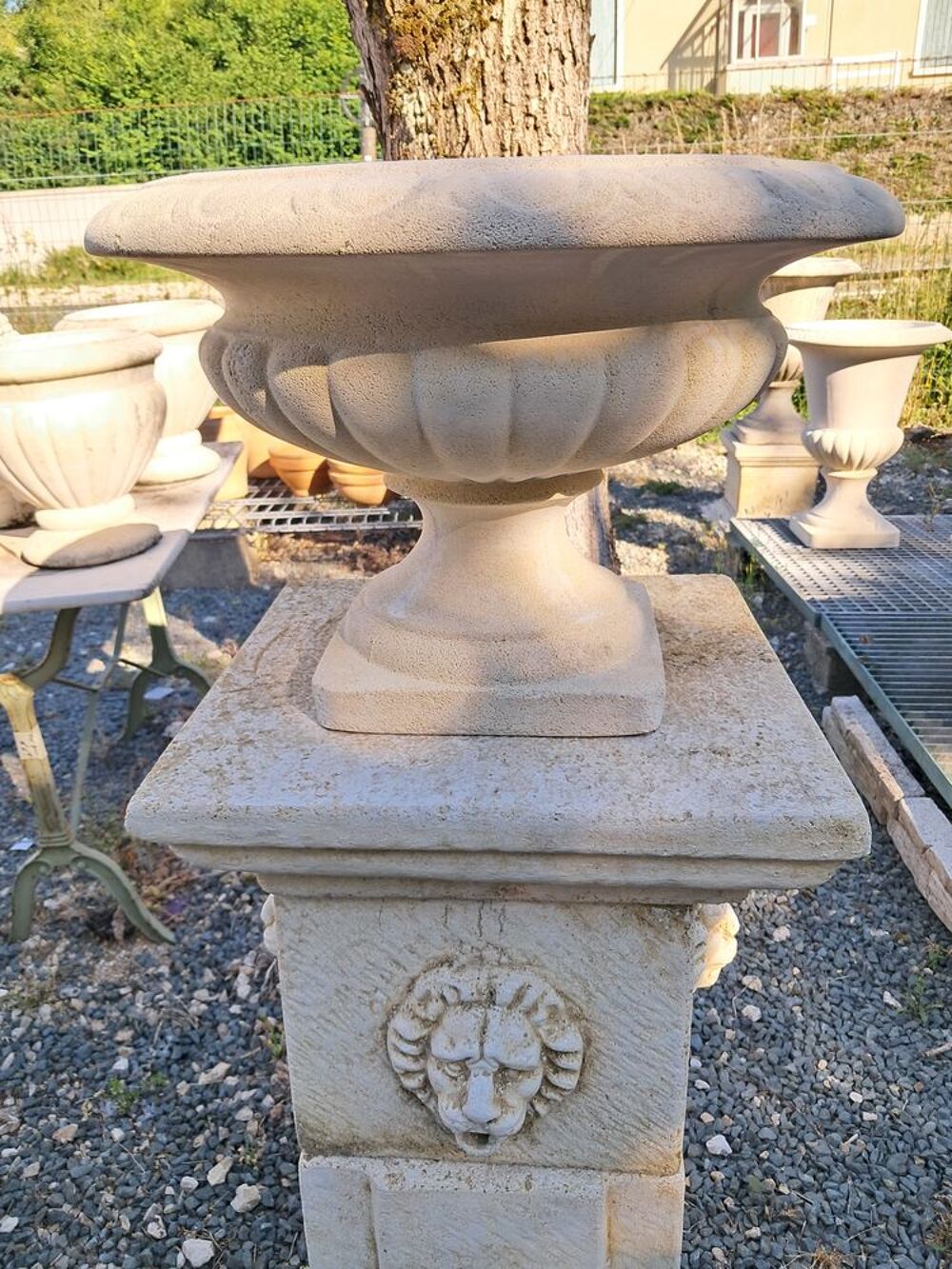 Base, socle en pierre reconstitu&eacute;e Décoration
