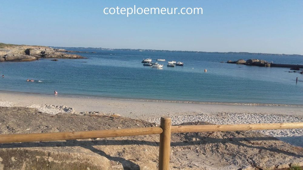   T2 avec jardin privatif cltur  50 m de la plage  Bretagne, Ploemeur (56270)