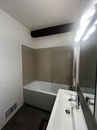 Appartement à louer 1 pièce 24 m²