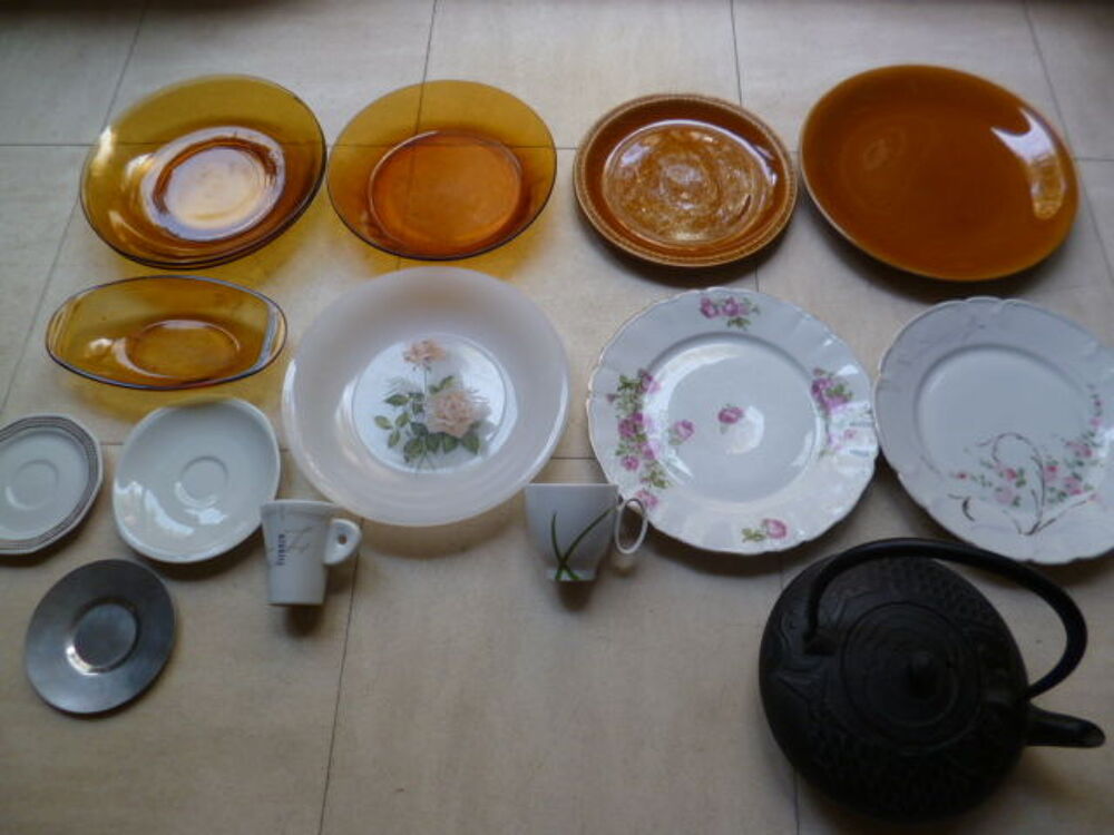 tr&egrave;s grand PLAT et TAJINE en terre cuite +++ zoe Electroménager