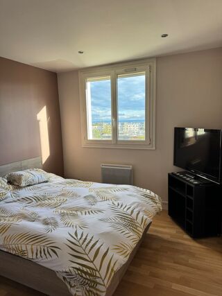 Vente Appartement T3 dernier étage vue panoramique balcon parking securisé Caluire-et-cuire