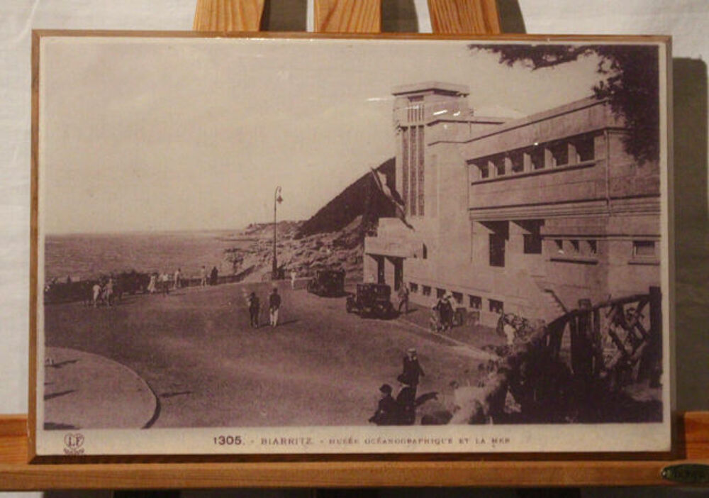 BIARRITZ : " MUSEE DE LA MER " Décoration